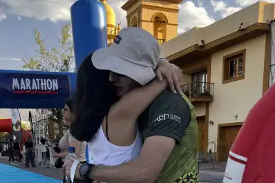 Lo conoció en un grupo de running, no se animaba a hablarle y terminó enamorándose entre kilómetros
