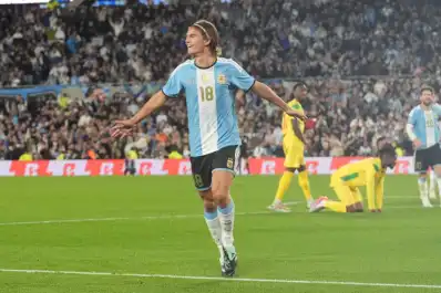 Quién es el famoso tío de Nico Paz que sorprendió a todos