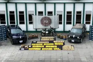 Desarticulan una red narco que distribuía cocaína en micros de larga distancia