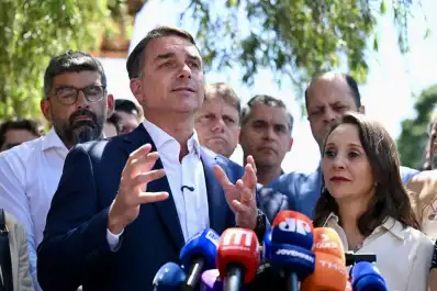 Flávio Bolsonaro suma el apoyo del resto de la derecha de Brasil