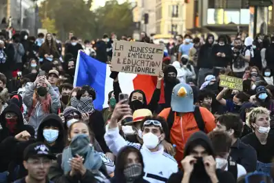 Los estudiantes copan París y llaman a nuevas protestas