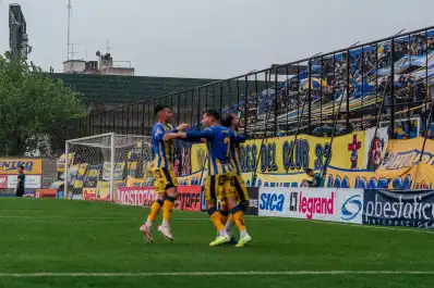 Poderío aéreo, gol repartido y huecos defensivos: las dos caras del Atlanta que espera a San Martín