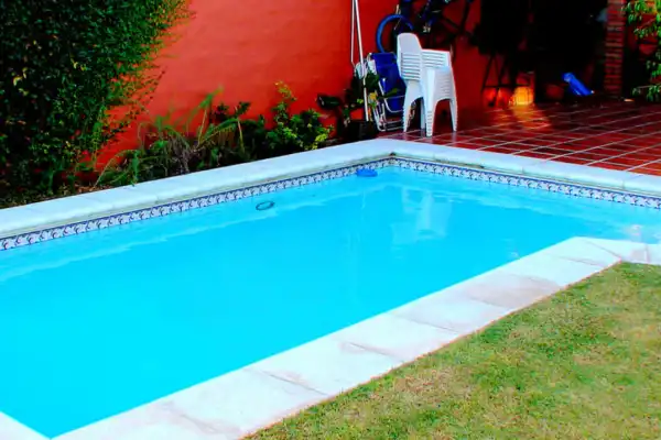 La tendencia para el verano 2027 que permite disfrutar del agua sin ocupar todo el patio