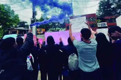 Estudiantes de San Pablo protestaron por imágenes creadas sin consentimiento