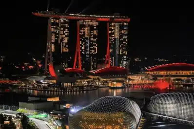 Singapur corre de noche: historia, cultura y lifestyle alrededor de la Fórmula 1