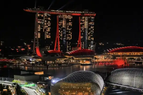 Singapur corre de noche: historia, cultura y lifestyle alrededor de la Fórmula 1