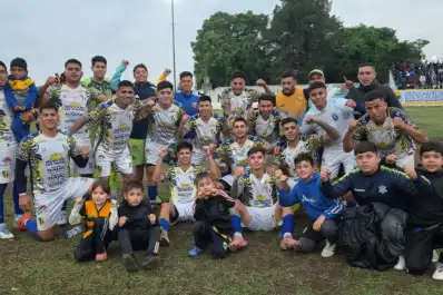 Regional Federal Amateur: Experimental ganó sobre la hora y Ateneo sacó una buena ventaja en los octavos