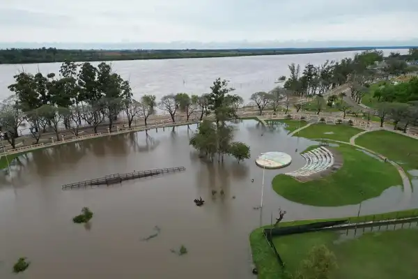 El Niño provoca inundaciones en el Litoral: hay evacuados y preocupa la crecida de los ríos