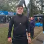 Un poste le cayó en la cabeza mientras entrenaba, le hicieron ocho puntos y volvió a correr para participar de los 21K LA GACETA