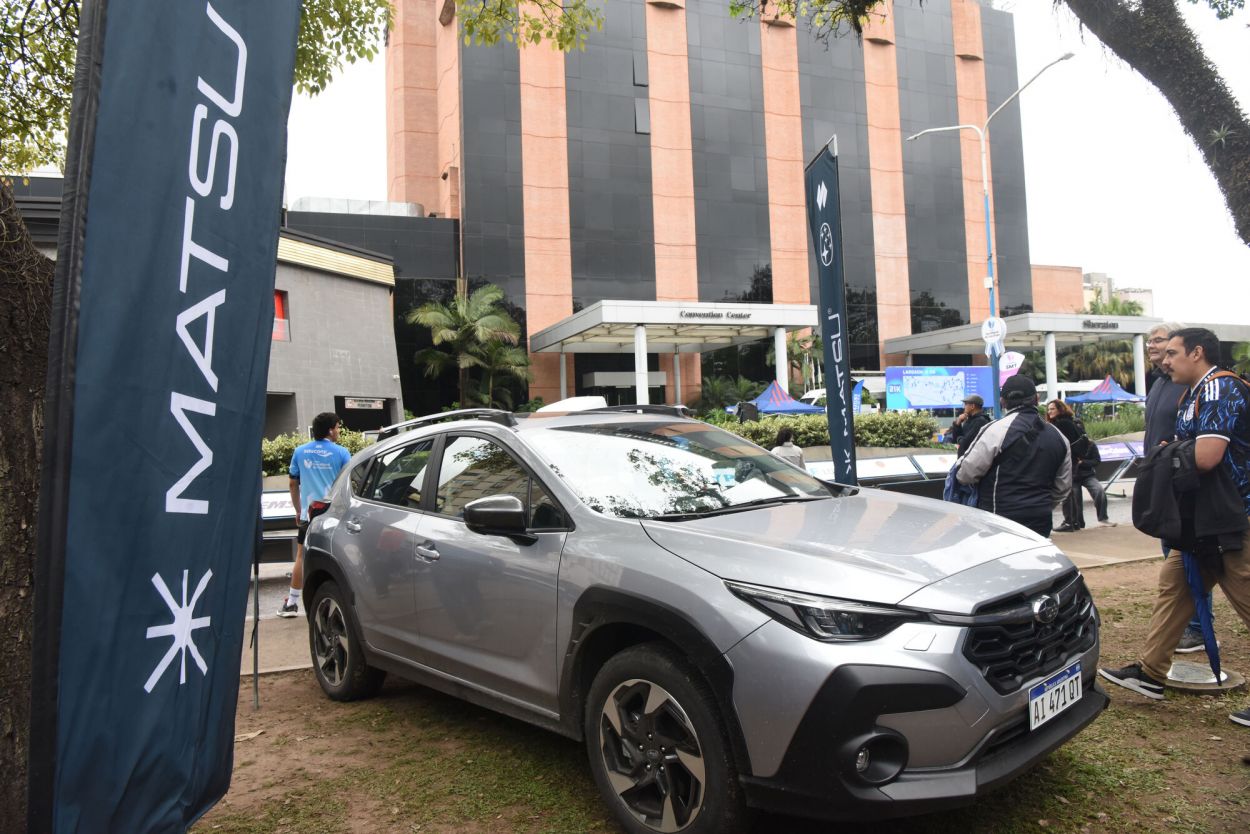 MATSU. La concesionaria representante de Subaru y Suzuki en el noroeste argentino se sumó para apoyar a los competidores de los 21K de LA GACETA.