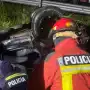 Ruta 9: un hombre murió y otro fue rescatado tras un vuelco en Tucumán