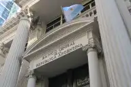 Bancos cerrados en noviembre: el BCRA confirmó cinco días sin atención por la visita del Papa