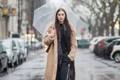 Lluvias constantes: ¿cómo evitar que el cabello sea otro problema?