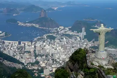 Vacaciones 2027: cuánto cuesta alquilar en la Costa Atlántica y viajar a Brasil