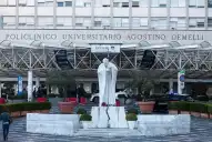 El papa León XIV no está en peligro de muerte, aseguró su hermano Louis Prevost