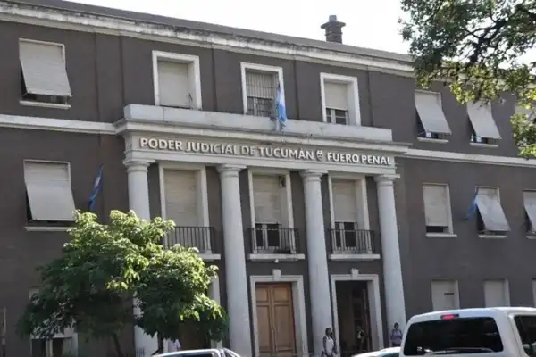 Seguirá detenido el profesor de danza acusado de abusar de una alumna