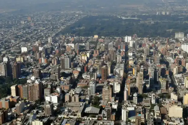 Detectaron 253 edificios sin final de obra en San Miguel de Tucumán: más del 60% están habitados