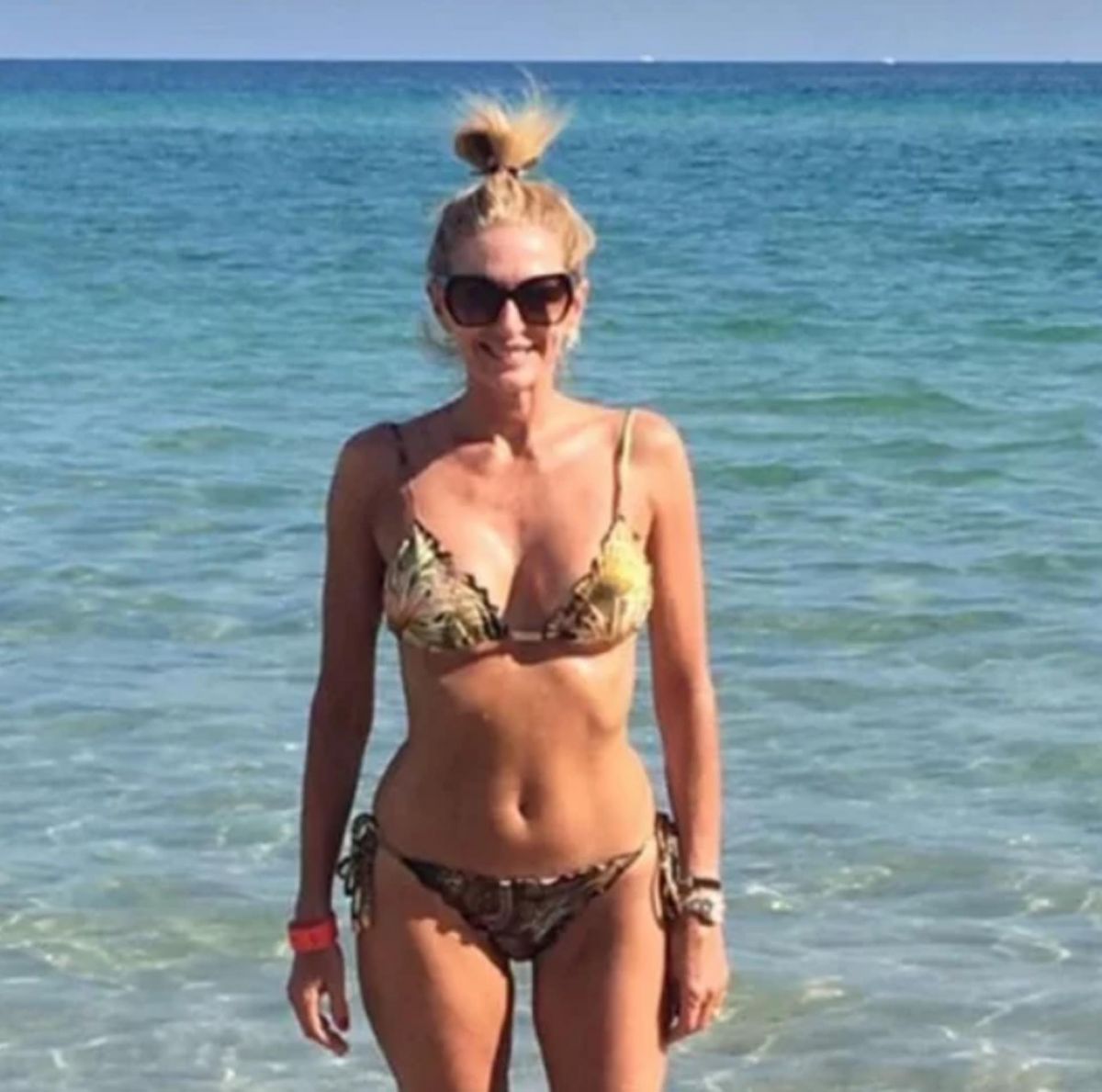 Yanina Latorre lució un bikini que marca la tendencia del verano