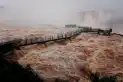 El “Súper Niño” ya golpea a Argentina: hay alerta en las Cataratas del Iguazú por las crecidas