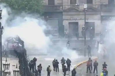Marcha universitaria: más de 20 detenidos y ocho efectivos heridos tras los enfrentamientos en el Congreso