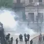 Tensión en la Marcha Federal Universitaria: corridas y enfrentamientos entre manifestantes y la Policía frente al Congreso