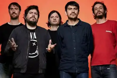 Llegan los shows de El Mató a un Policía Motorizado, Flema y Autos Robados