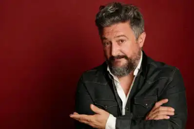 Pablo Fábregas, artista de stand up: “El estado natural es aceptar que uno tiene una locura”