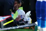 Dibu Martínez sufrió una fractura de mandíbula y será operado tras un fuerte golpe en la Premier League