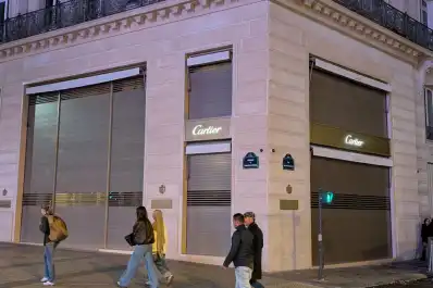 Los “chalecos amarillos” vuelven a marchar en Francia