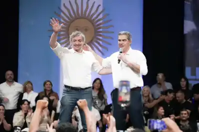 “No queremos un amontonamiento de dirigentes”: el mensaje de Máximo Kirchner al peronismo