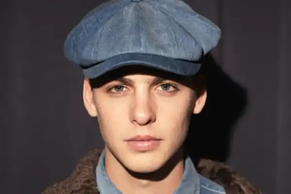 Benicio Gravier, el hijo de Valeria Mazza que conquistó la pasarela de Armani y ahora va por Hollywood