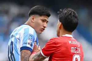 Clásico caliente en Avellaneda: Racing e Independiente empataron 1-1