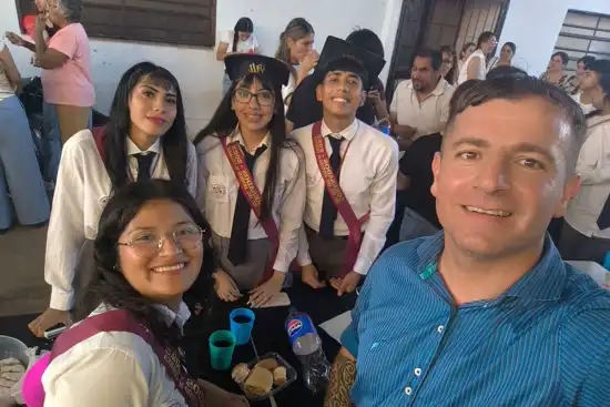 550x367_docente-tucumano-creo-simulador-industrial-para-sus-alumnos-pierdan-miedo-maquinas-1158566-111234.webp