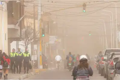 Ráfagas de 90 km/h, lluvias intensas y nieve: 10 provincias están bajo alerta amarilla este lunes