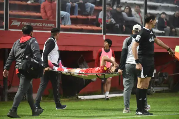 Malas noticias en San Martín: Mauro Verón se rompió los ligamentos y estará ocho meses afuera