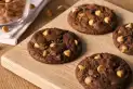 Cookies de chocolate sin harina: la receta de cinco ingredientes que se prepara en 20 minutos