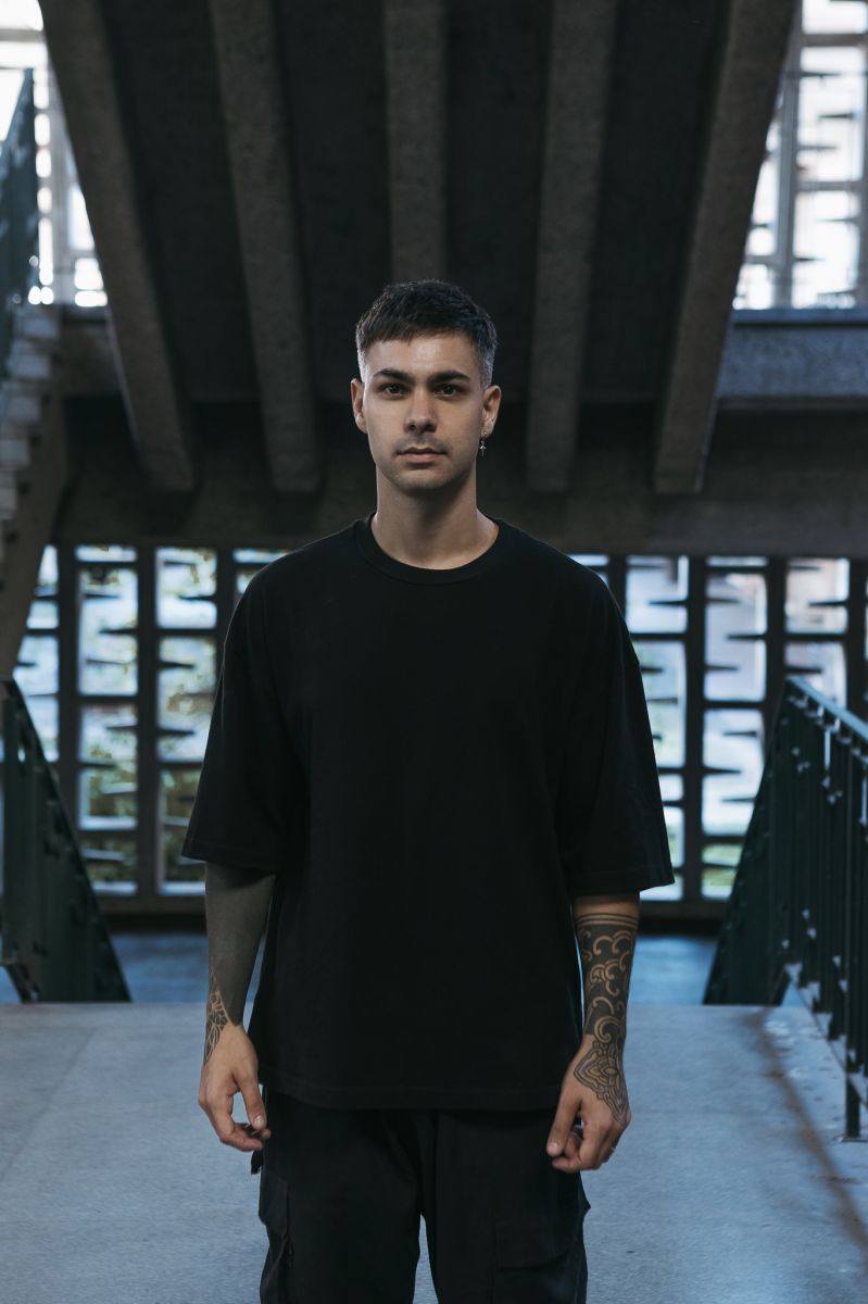 Juan Elvadin, el primer argentino en lanzar un EP en Drumcode junto a Kevin de Vries