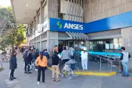 Quiénes cobran prestaciones de Anses hoy, 22 de octubre de 2026