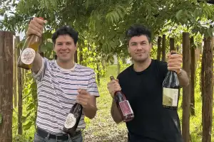Los Valles Templados y la Quebrada de Humahuaca dieron origen al primer espumante de Jujuy y a un vino que hace lío