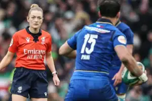Una mujer arbitrará a Los Pumas: Hollie Davidson dirigirá el partido ante Francia en el Stade de France