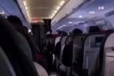 Un rayo alcanzó a un avión de Latam en pleno vuelo y el momento quedó registrado en video