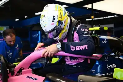 De la Bombonera a la Fórmula 1: el guiño de Franco Colapinto a Boca en su nuevo casco
