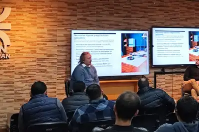Robótica, inteligencia artificial y Calidad 4.0: las nuevas diplomaturas de la UTN Tucumán