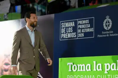 Video: Messi hizo delirar al Palacio de los Deportes de Oviedo antes de recibir el Princesa de Asturias