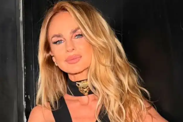 Sabrina Rojas reveló que un futbolista argentino de 19 años le escribe por Instagram y contó por qué lo rechaza
