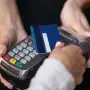 Cómo usar el dinero propio y también el prestado