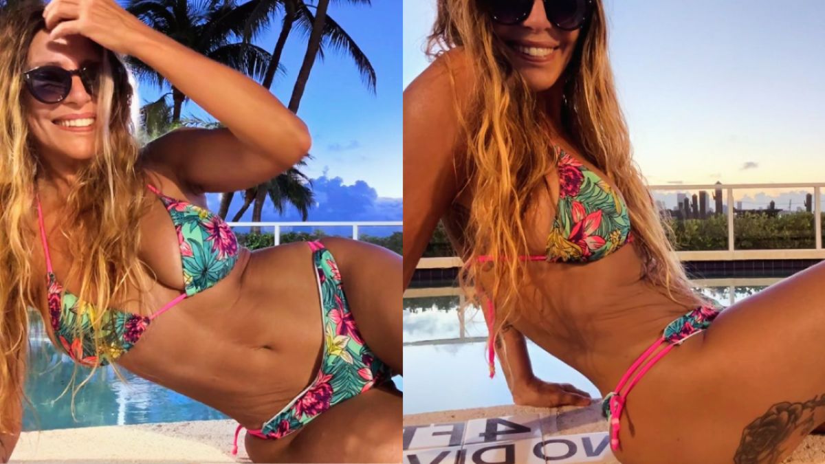 Así luce Mónica Ayos a los 54 años: posó en bikini desde la pileta y sorprendió en las redes