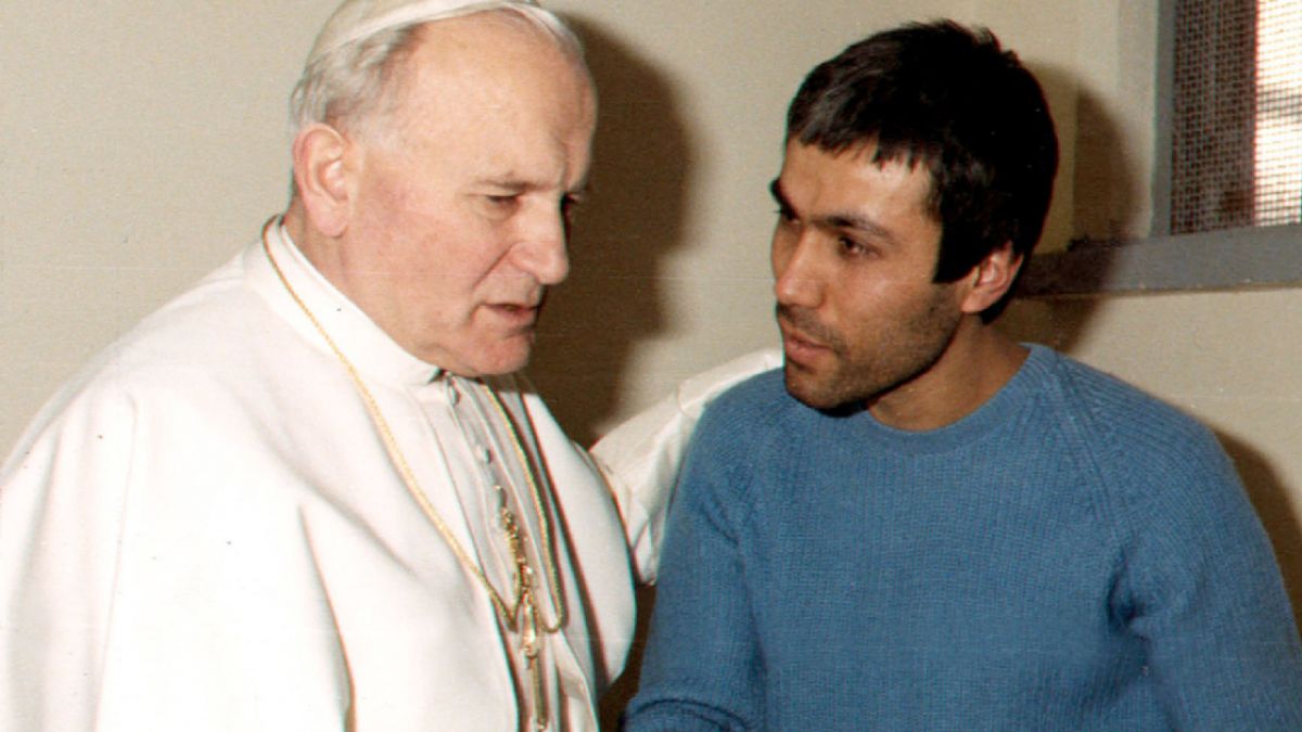 Día de San Juan Pablo II: la poderosa oración para pedir su protección