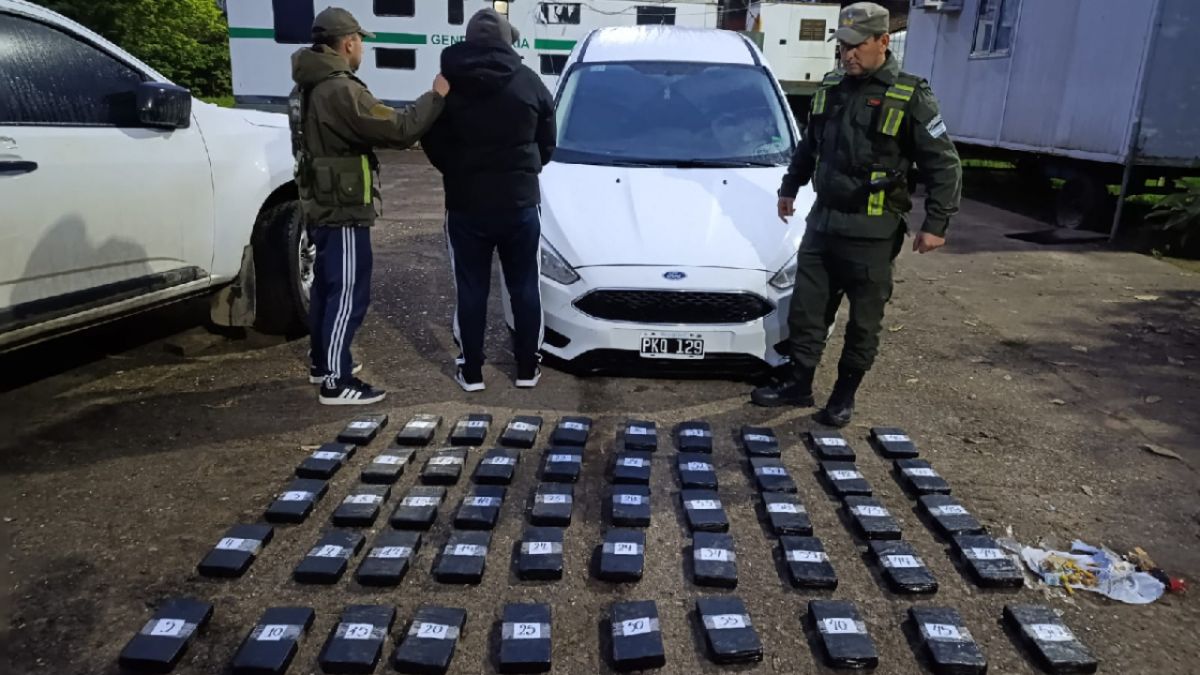 Una llamada sospechosa, dos autos y 53 kilos de cocaína: así cayó “La banda de los Peugeot”