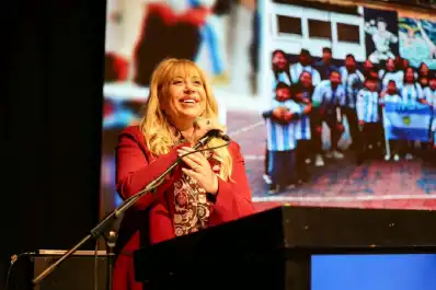Chahla: Queremos que la sociedad tenga más paciencia para escuchar y sea más empática